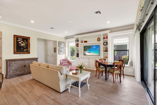 21898 Canadensis Circle, Boca Raton, FL 33428