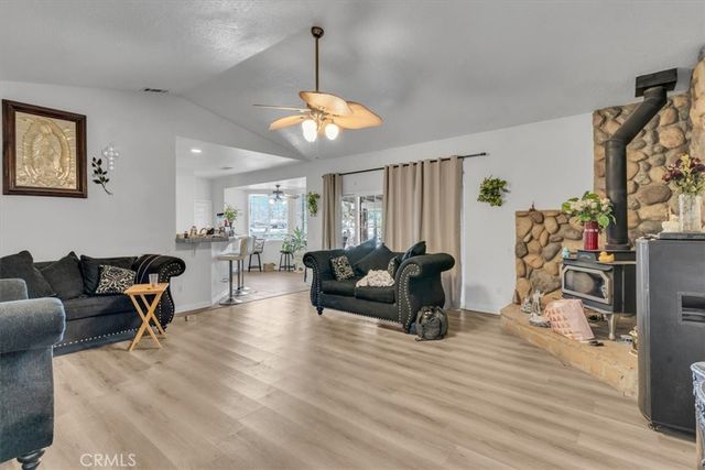 12008 Sierra Vista, Phelan, CA 92371