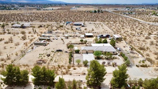 12008 Sierra Vista, Phelan, CA 92371