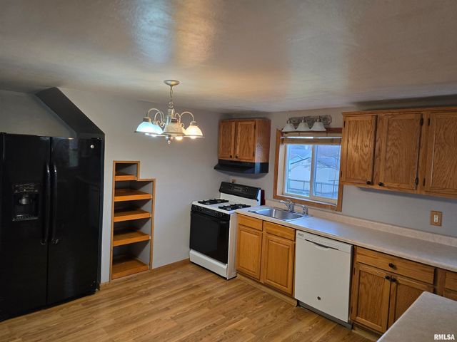 314 N MORGAN Street, Metamora, IL 61548