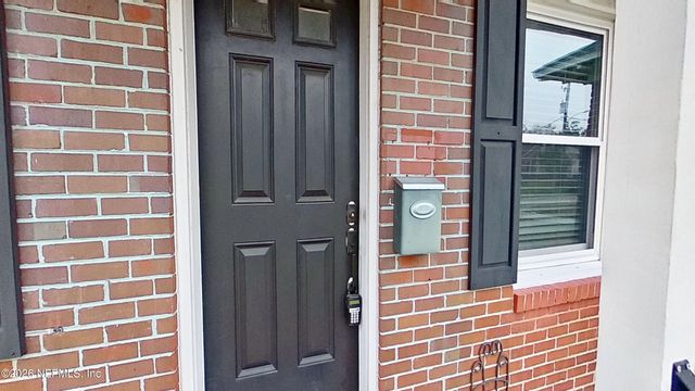 2151 TRAYMORE Road, Jacksonville, FL 32207