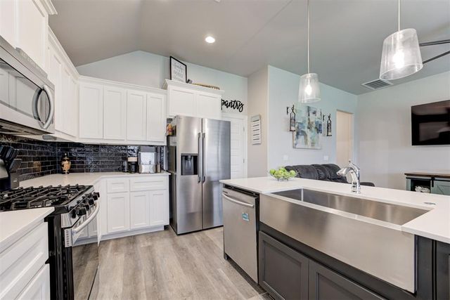 3601 Sawtooth Ridge, Yukon, OK 73099