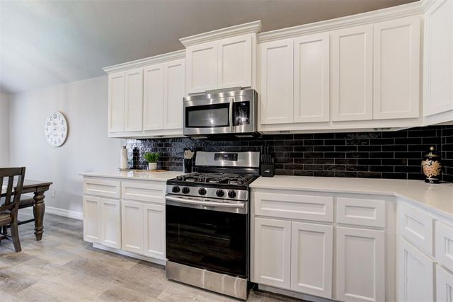 3601 Sawtooth Ridge, Yukon, OK 73099