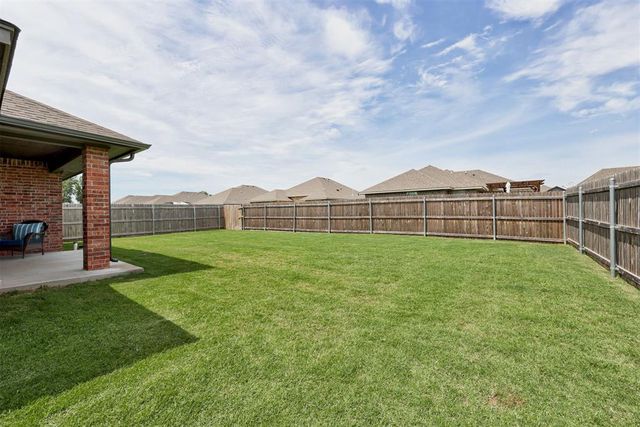 3601 Sawtooth Ridge, Yukon, OK 73099