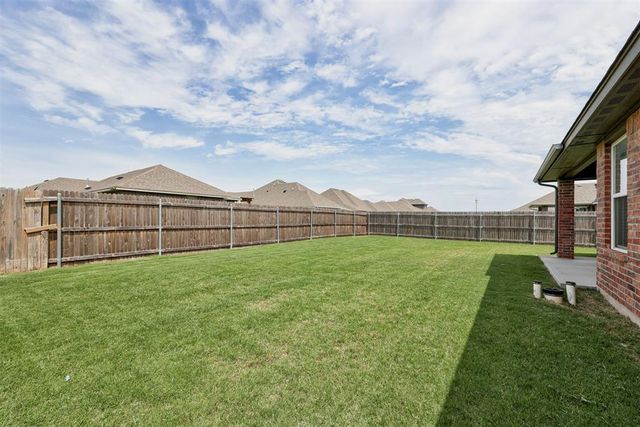 3601 Sawtooth Ridge, Yukon, OK 73099