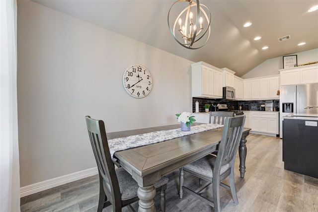 3601 Sawtooth Ridge, Yukon, OK 73099