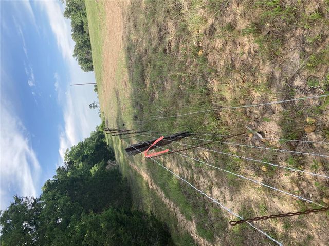 1078 Old Pin Oak RD Tract #2, Paige, TX 78659