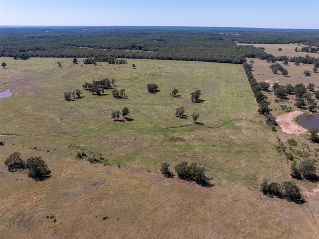 1078 Old Pin Oak RD Tract #2, Paige, TX 78659