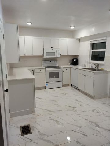 405 S RIDGEWOOD AVENUE, Daytona Beach, FL 32114