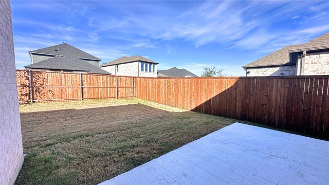 1002 London Town Lane, Princeton, TX 75071