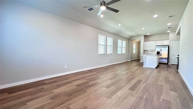 1002 London Town Lane, Princeton, TX 75071