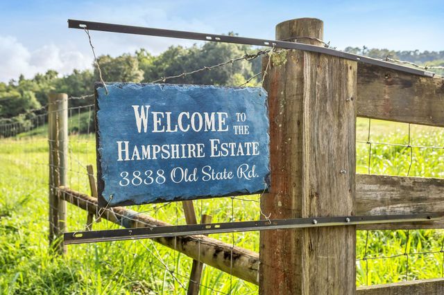 3838 Old State Rd, Hampshire, TN 38461