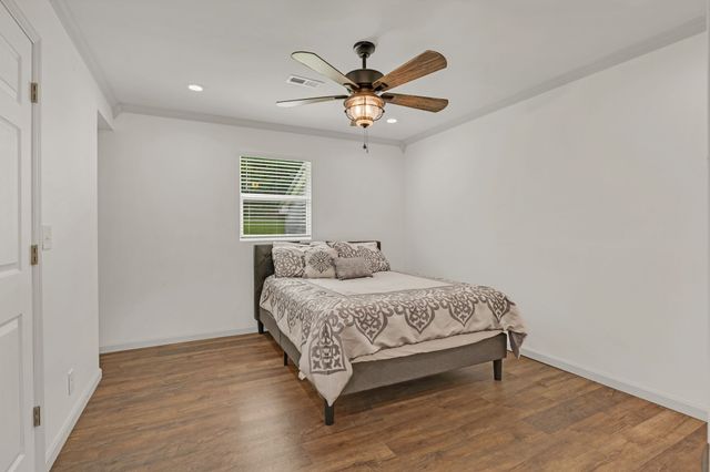 3838 Old State Rd, Hampshire, TN 38461