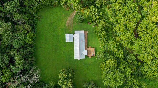3838 Old State Rd, Hampshire, TN 38461