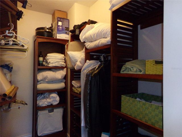 2723 VIA CAPRI 821, Clearwater, FL 33764