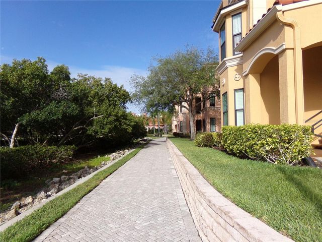 2723 VIA CAPRI 821, Clearwater, FL 33764