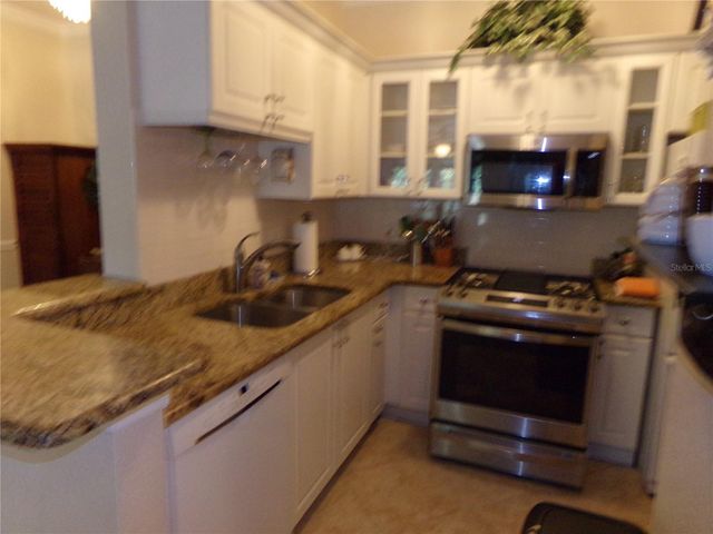 2723 VIA CAPRI 821, Clearwater, FL 33764