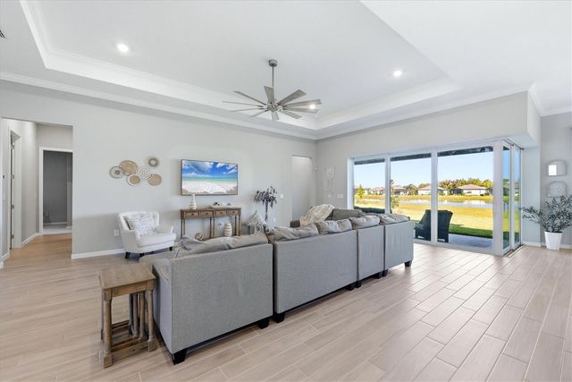 9018 SUNRAY COVE, Parrish, FL 34219