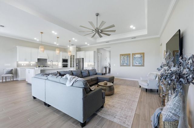 9018 SUNRAY COVE, Parrish, FL 34219