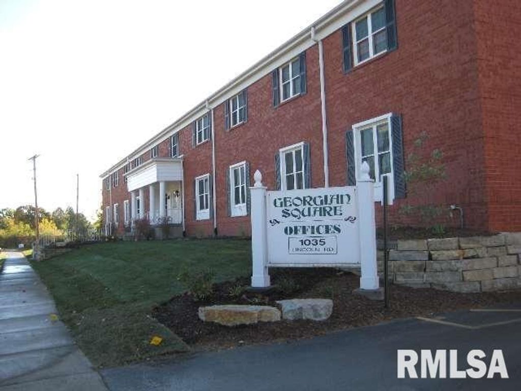 1035 LINCOLN Road 304, Bettendorf, IA 52722