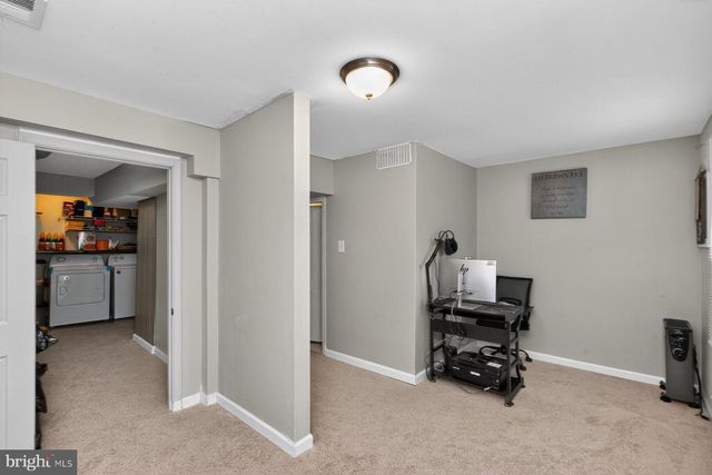 1847 HAWK CT, Severn, MD 21144