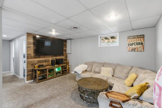324 Liberty Lane, Poynette, WI 53955