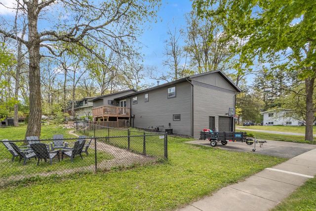 324 Liberty Lane, Poynette, WI 53955