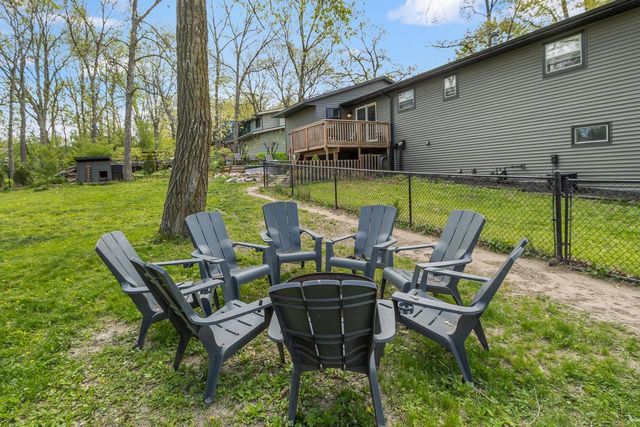324 Liberty Lane, Poynette, WI 53955