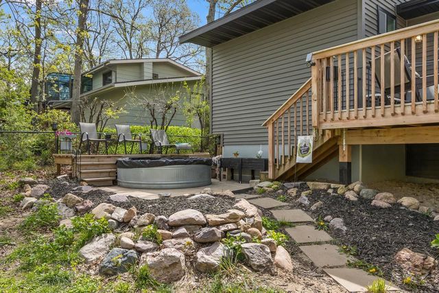 324 Liberty Lane, Poynette, WI 53955