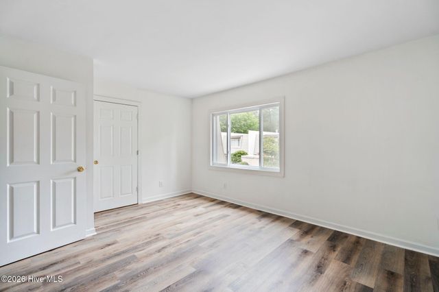 210 Cobblestone Drive, Wilmington, NC 28405