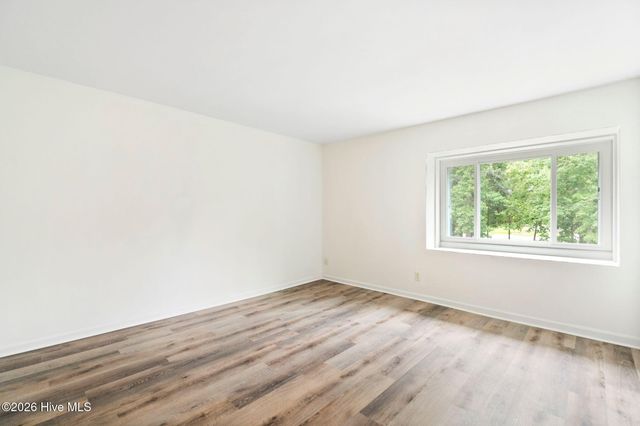 210 Cobblestone Drive, Wilmington, NC 28405