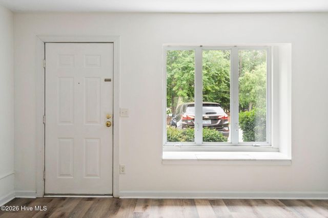 210 Cobblestone Drive, Wilmington, NC 28405