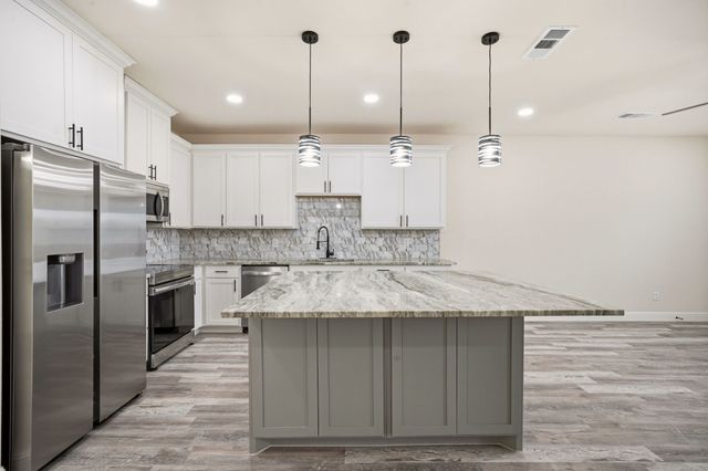 1609 Mignon Drive, Arlington, TX 76010