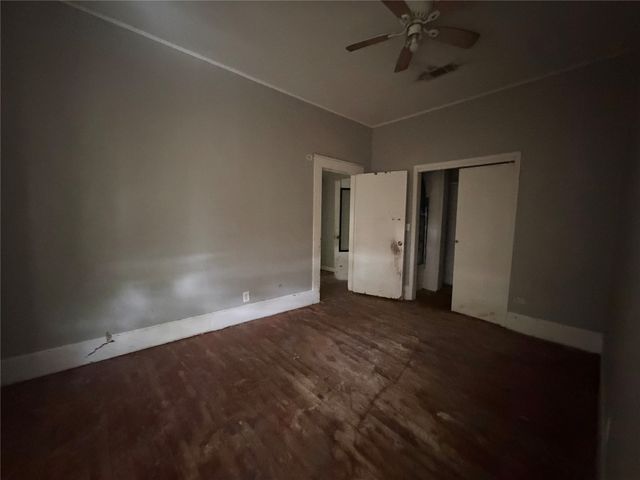430 Faucett Street, Blossom, TX 75416