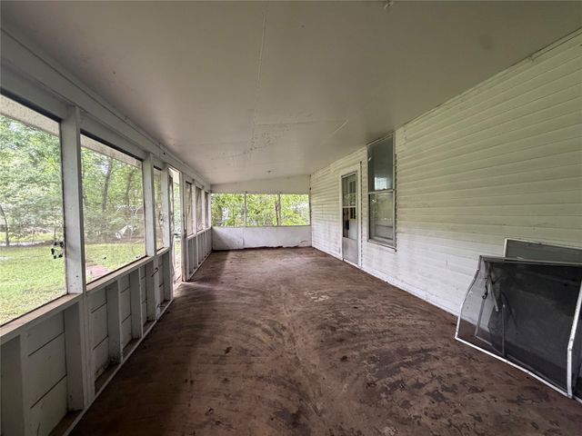 430 Faucett Street, Blossom, TX 75416