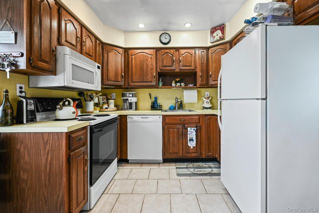 3993 Fulton Avenue, Seaford, NY 11783