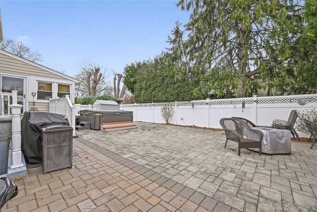 3993 Fulton Avenue, Seaford, NY 11783