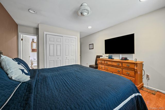 3993 Fulton Avenue, Seaford, NY 11783