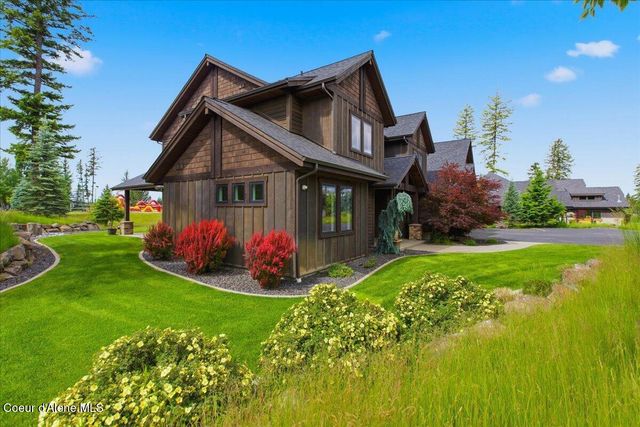 11231 N MCCALL FALLS DR, Hayden, ID 83835