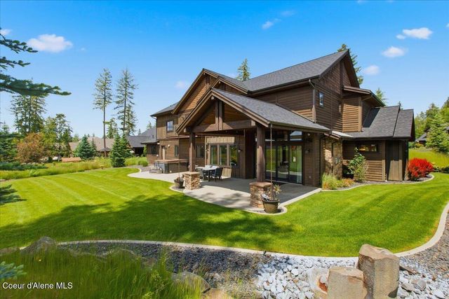 11231 N MCCALL FALLS DR, Hayden, ID 83835