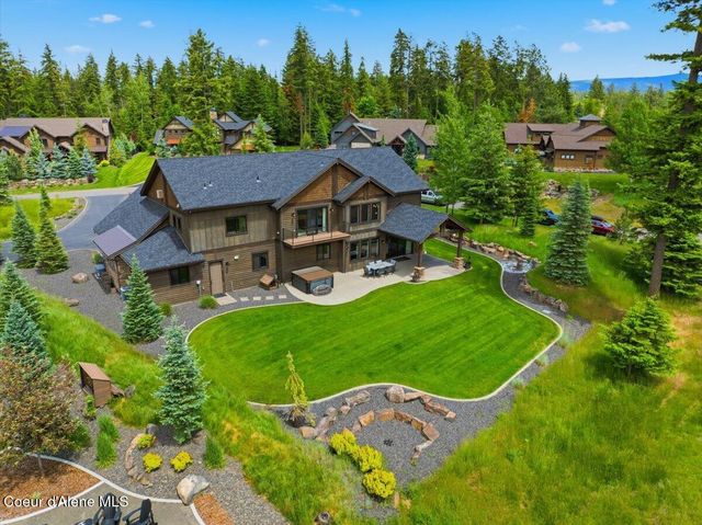11231 N MCCALL FALLS DR, Hayden, ID 83835