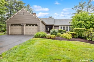 2 Saxon Woods Court, Cheshire, CT 06410
