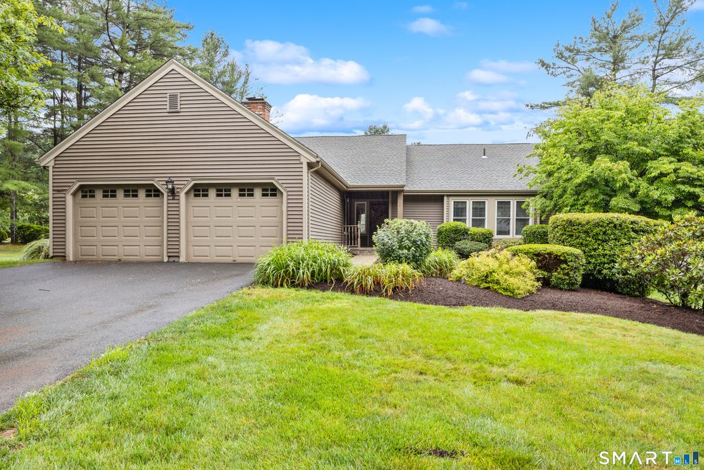 2 Saxon Woods Court, Cheshire, CT 06410
