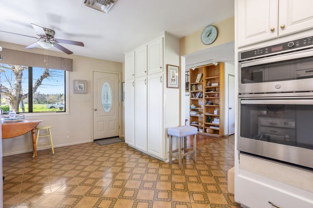 8837 Placitas Lane, Millville, CA 96062