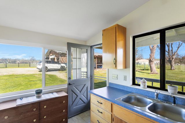 8837 Placitas Lane, Millville, CA 96062