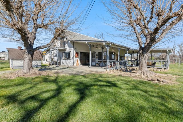 8837 Placitas Lane, Millville, CA 96062