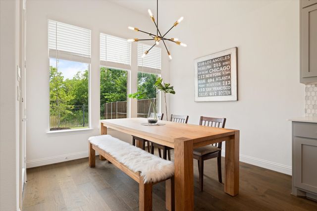 302 Dove Falls Drive, Argyle, TX 76226