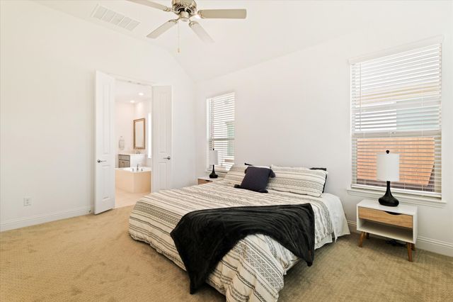 302 Dove Falls Drive, Argyle, TX 76226