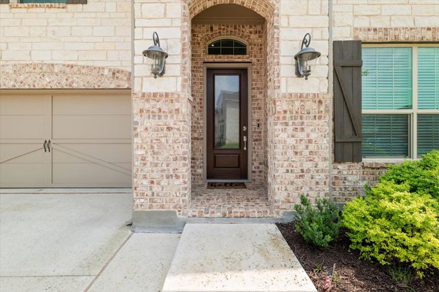 302 Dove Falls Drive, Argyle, TX 76226