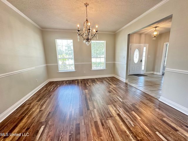 7809 Clamshell Avenue, Ocean Springs, MS 39564